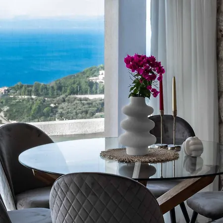 Villa Orion Tsoukaládhes