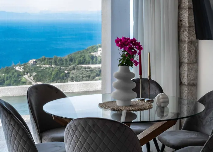 Villa Orion Tsoukaládhes