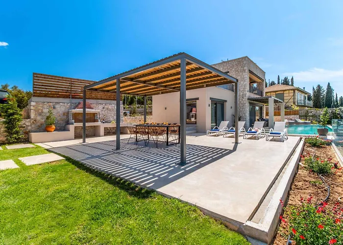 Villa Orion Tsoukaládhes